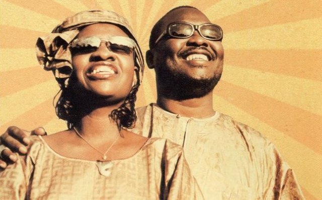 Amadou_Et_Mariam_-_Dimanche_A_Bamako